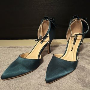 Erijunor Green Heels Women’s Size 9.5